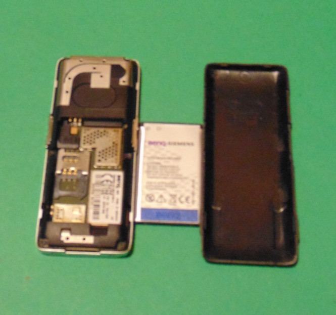 CELLPHONE – BENQ – SIEMENS S68 – WORKING + BOX, CD-MANUAL