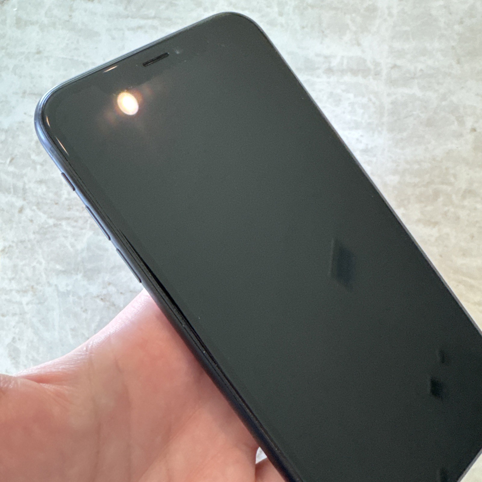 Apple iPhone XR – 64GB (AT&T / CRICKET ONLY) – Works Great – READ DESC!! (#33A)
