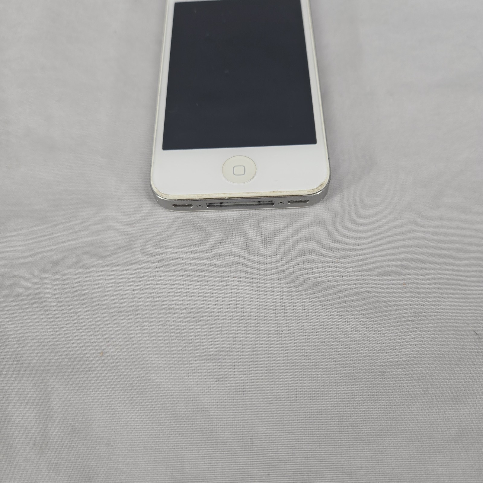 iPhone 4 Model A1349 White Vintage Tech Not Charged Parts or Repair