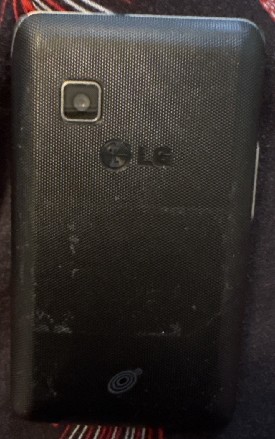 LG TracFone Black 1GB Smartphone 840G Fast Ship Very Good Used
