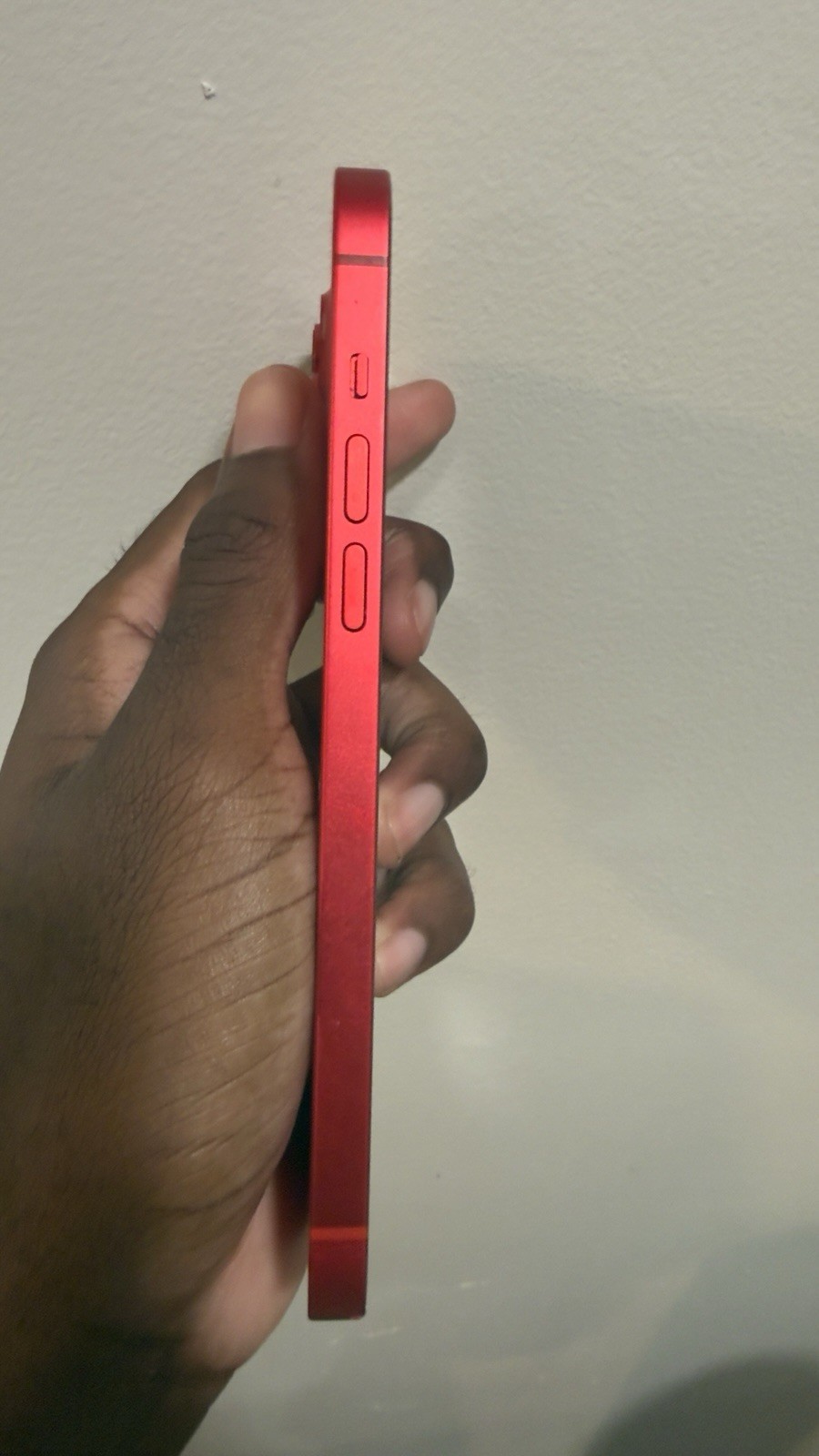 Apple iPhone Red iOS Bar Style Smartphone