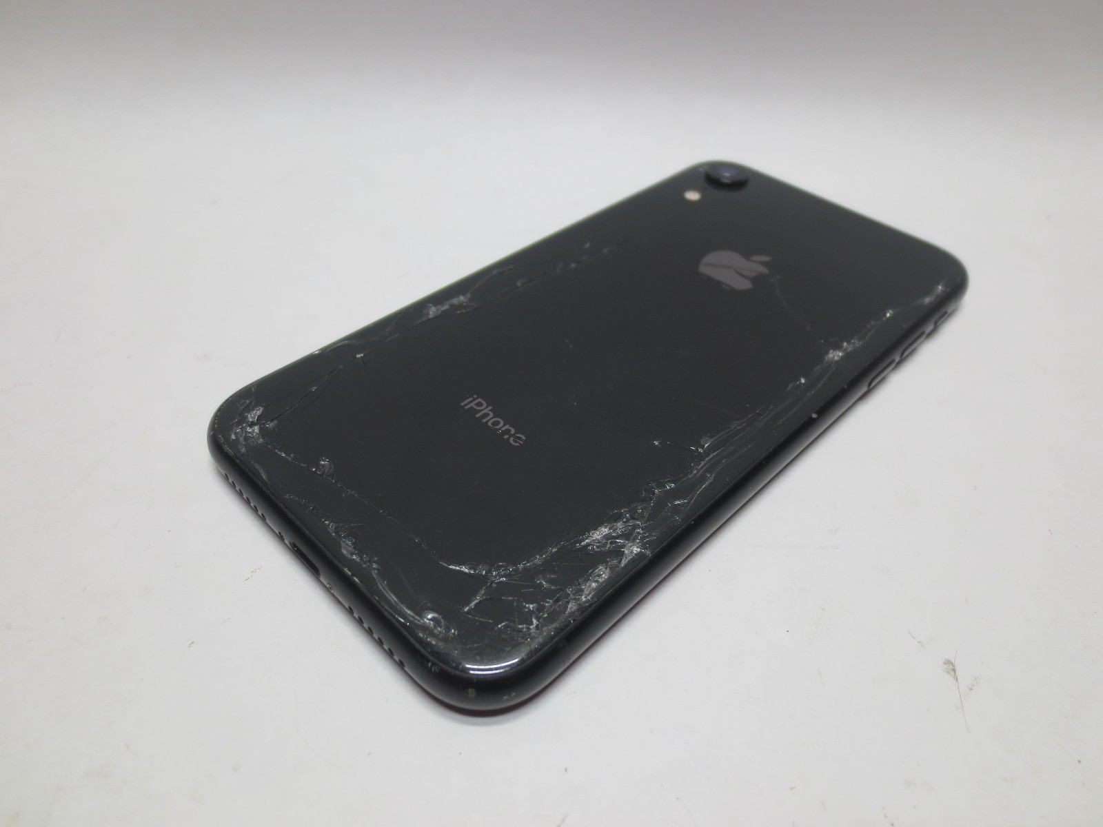 Apple iPhone XR 64GB Space Gray A1984 Unlocked Any Carrier – #95 **READ**