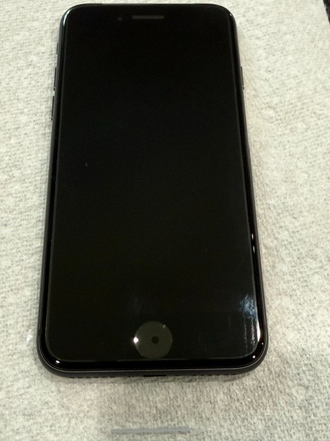 NEW! Apple iPhone 8 64GB Att