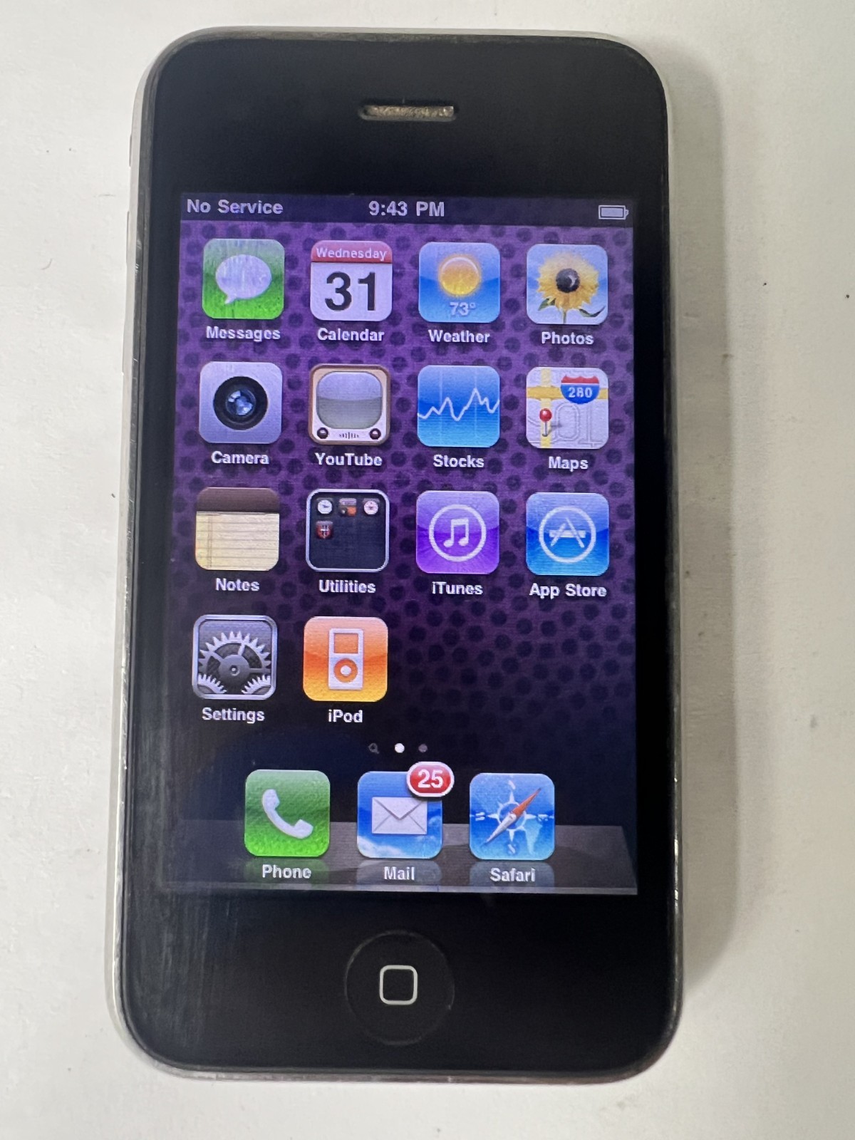 Apple iPhone 3GS 16GB Black AT&T MC135LL/A A1303 *RARE* iOS 4.0 -Good Condition