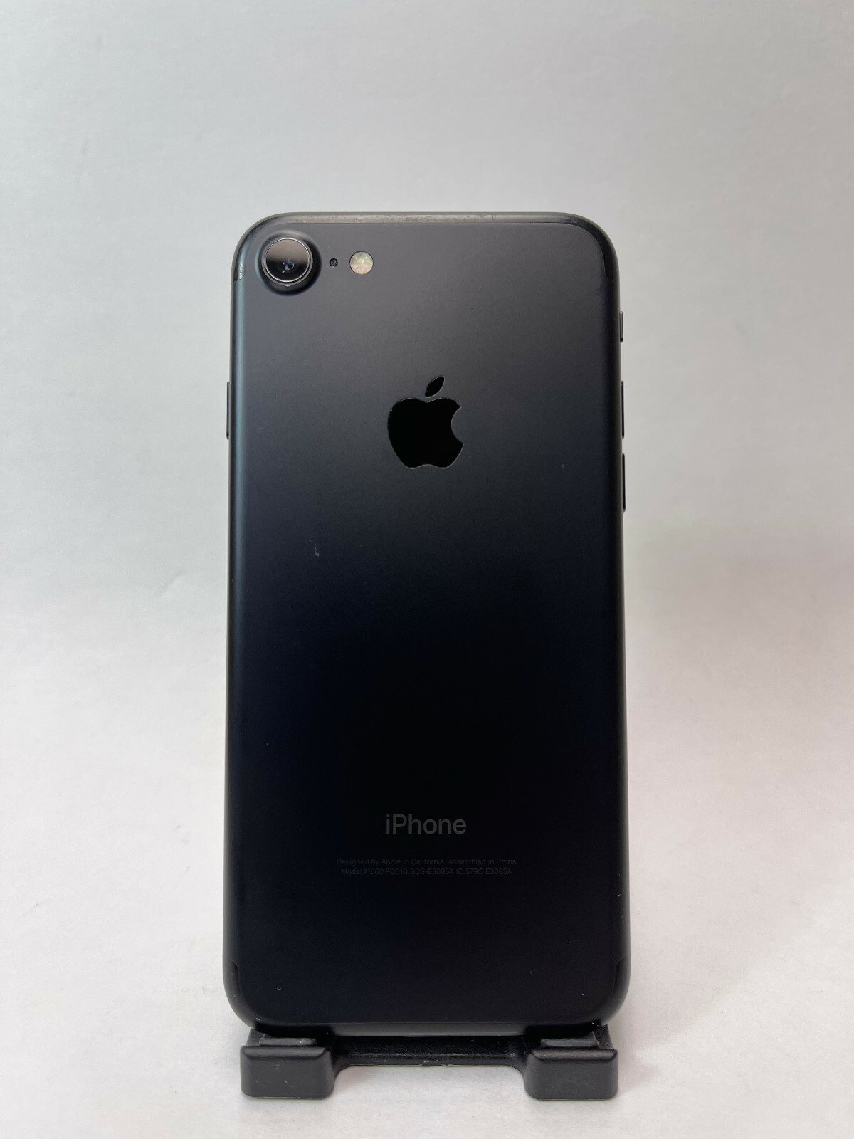 Apple iPhone 7 128GB SPRINT Network Locked 12MP Camera Black