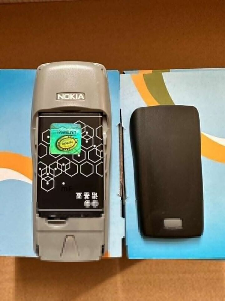 NOKIA 1100 Mobile Phone unlocked Classic game GSM Old Cellphones