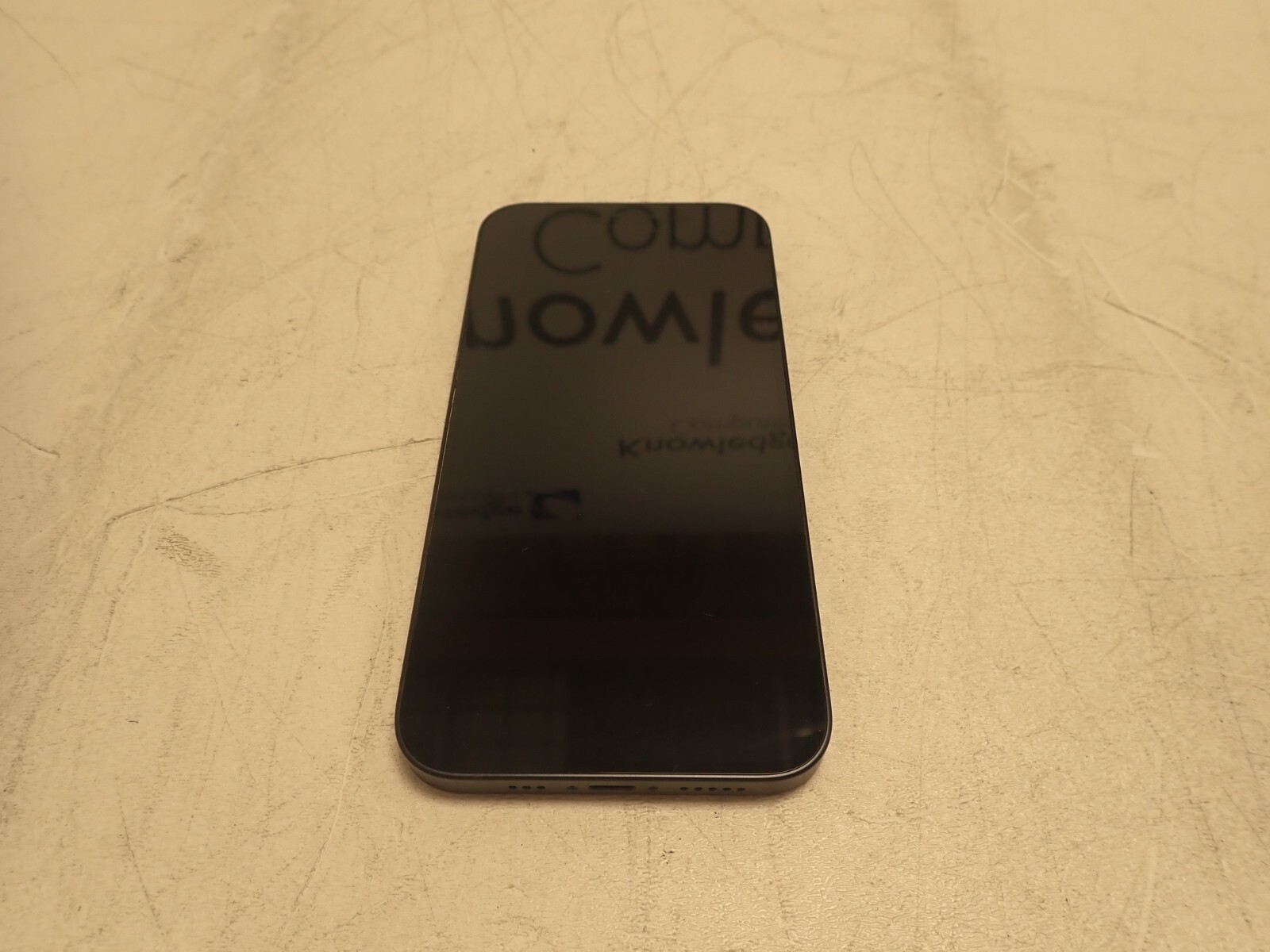 Apple iPhone 12 – 64GB – Carrier Unlocked – A2172 (CDMA+GSM) – Black – Grade B