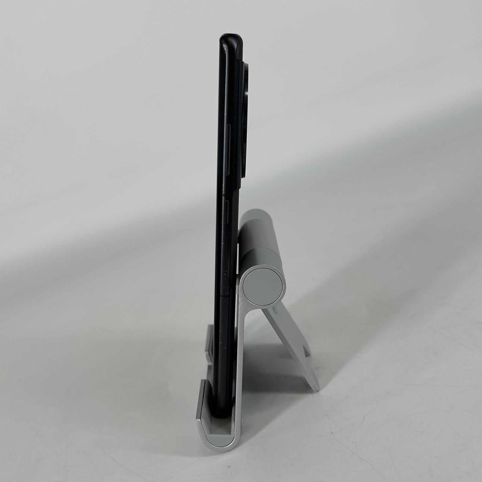 OnePlus 12R Iron Gray 256GB Unlocked – Good w/ LCD Bleed/LCD Burn-In
