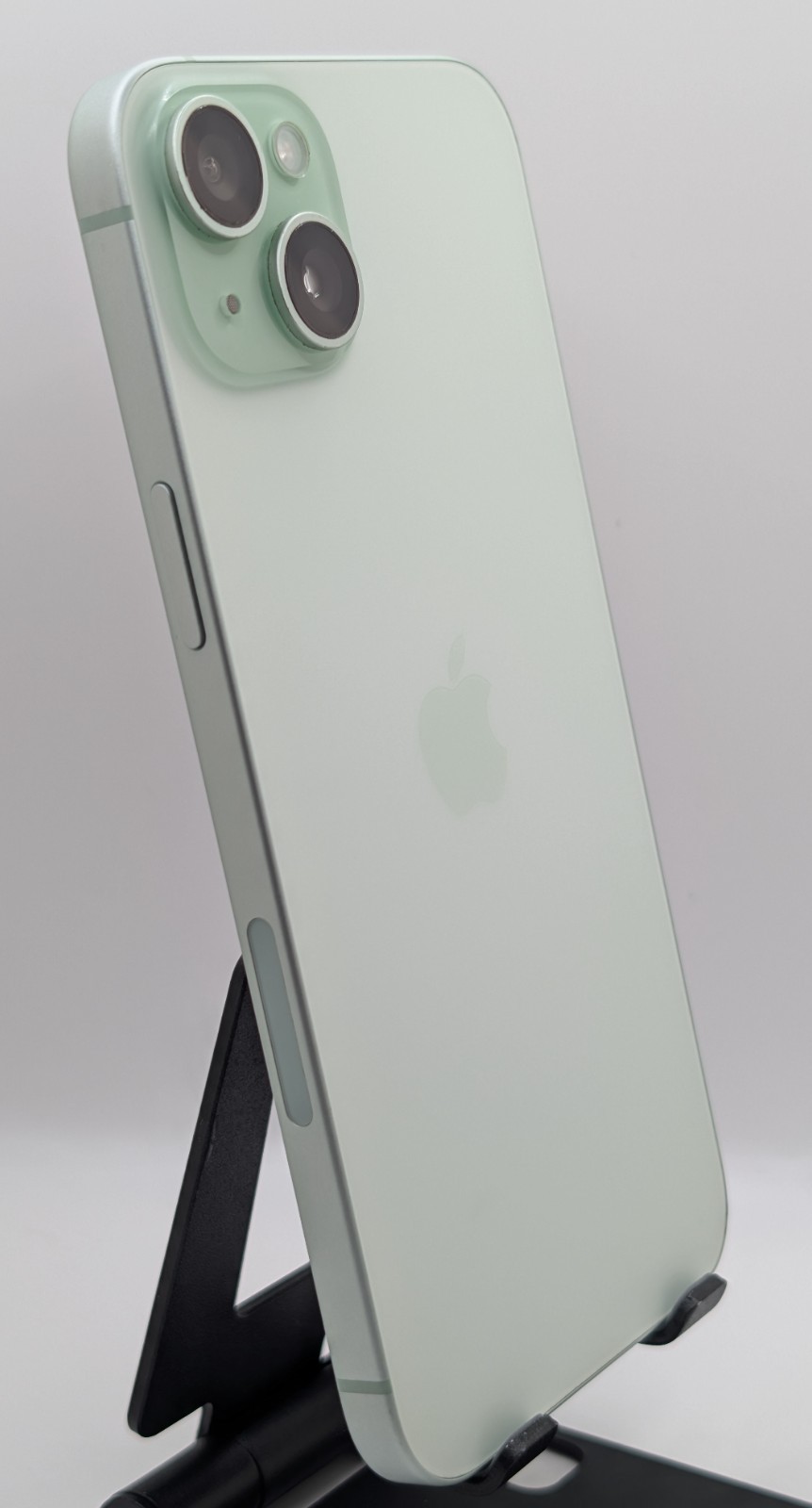 Apple iPhone 15 Plus – 128 GB – Green (Metro) (Minor Scratching). ~349~