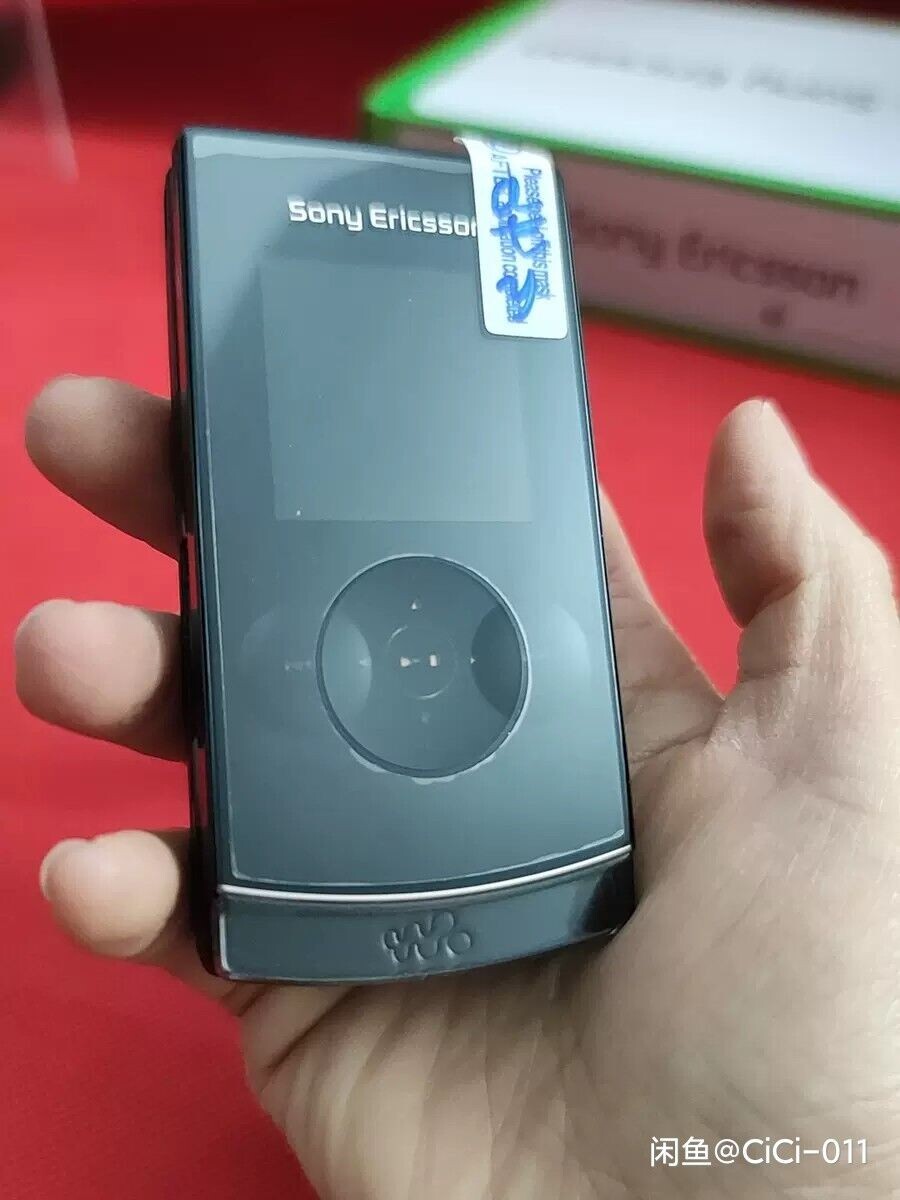 Sony Ericsson W980 Flip – Black – Unlocked – Pristine GRADE A+ – Retro Classic
