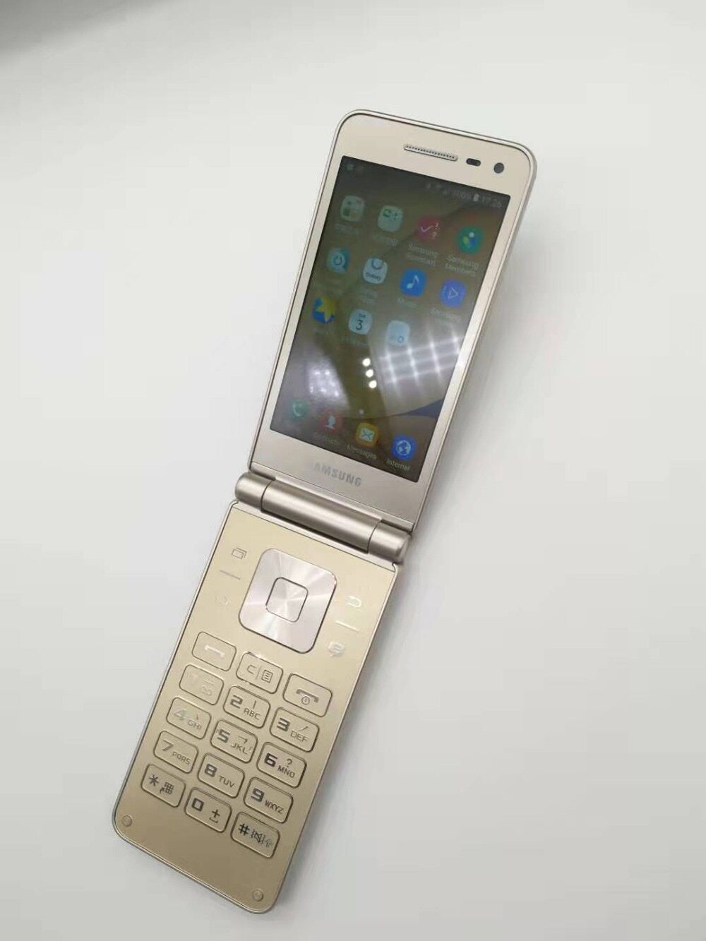 Samsung Galaxy Folder G1600 Unlocked Flip Phone Dual Sim 2GB RAM 16GB ROM GOLD