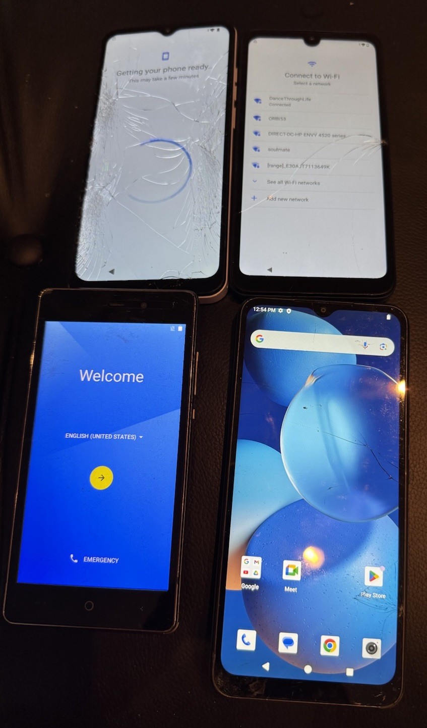 One Works Lot of 5 Vortex A24 J24 V22 Volt CellPhone Broken!! Good Cracked Glass
