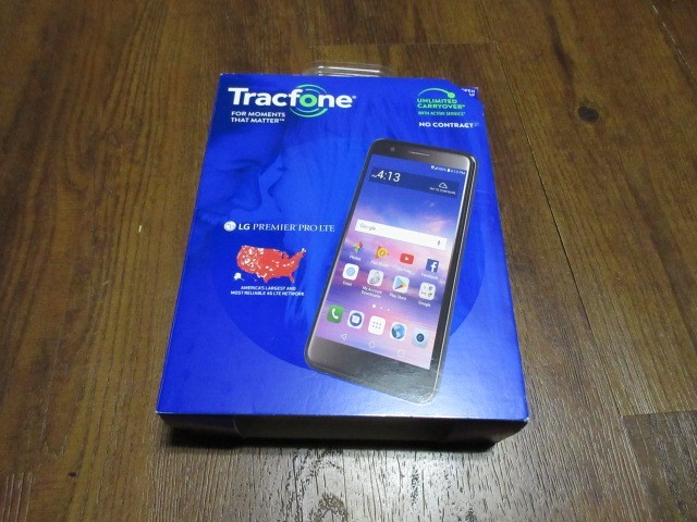 TracFone LG Premier Pro LML413DL Phone and Accessories