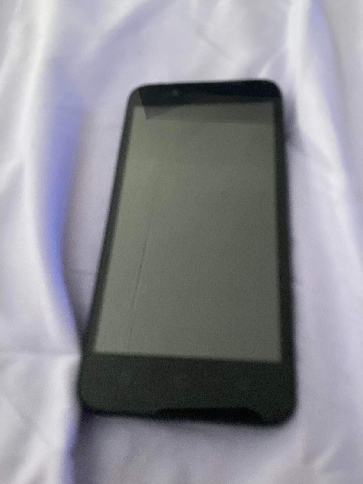 Coolpad Catalyst 5GB ￼ – Black (Unlocked) Smartphone