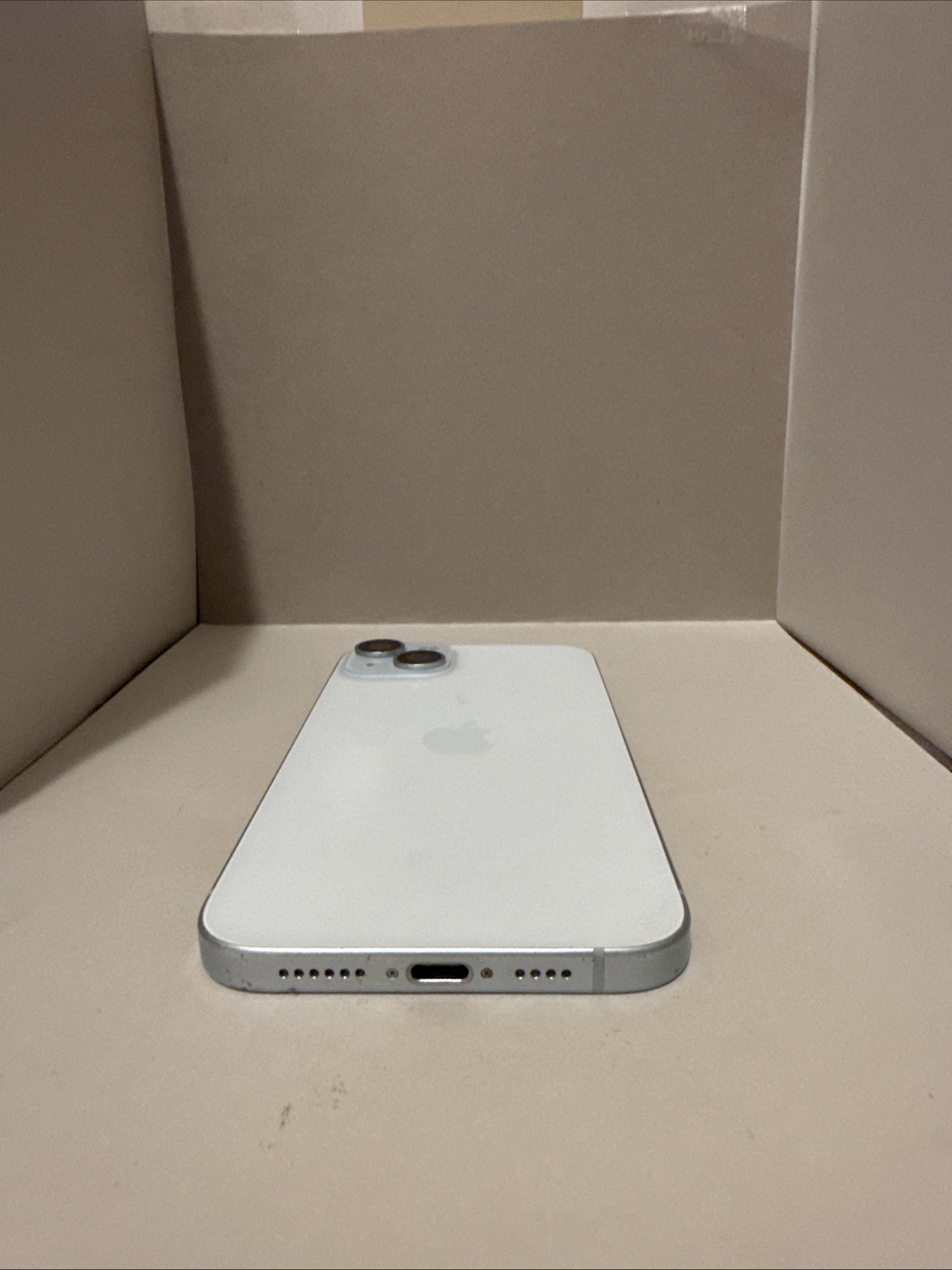 Apple iPhone 15 Plus (FOR PARTS ONLY)