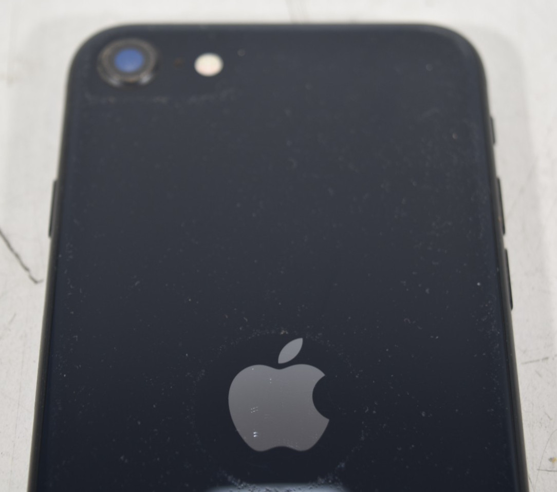 Apple iPhone SE 3rd Gen A2595 Unlocked 64GB Midnight MNA93LL/A Good