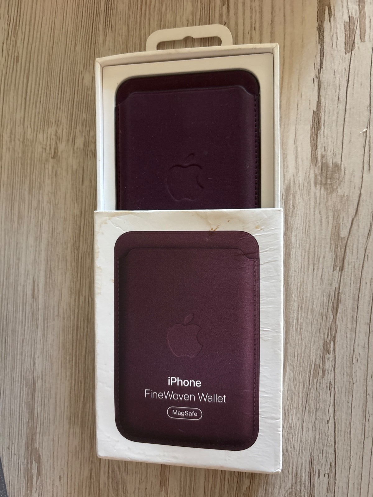 Apple iPhone 15 – 128 GB – Pink FOR PARTS ONLY