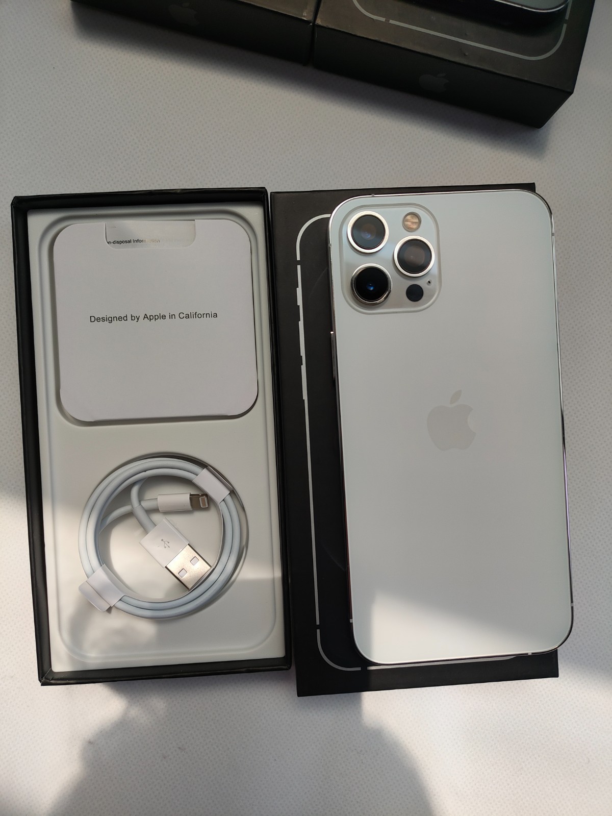 Apple iPhone 12 Pro Max – 128 GB 256GB 512GB – Unlocked phone – Random Color