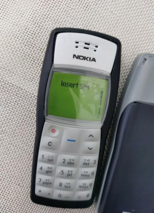 NOKIA 1100 Mobile Phone unlocked Classic game GSM Old Cellphones