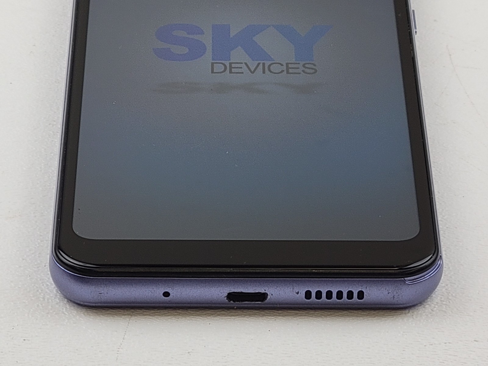 (B-GRADE) SKY Devices Elite B63 – 16GB – (GSM Unlocked) Dual SIM Smartphone