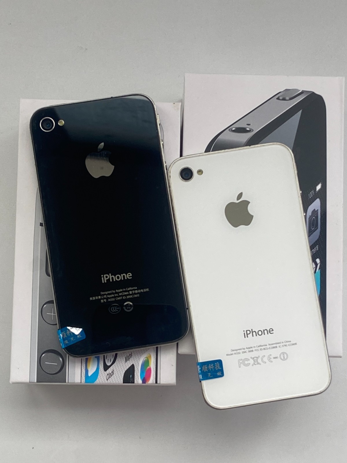 Apple iPhone 4 Unlocked iOS7 White Black 8GB 16GB 32GB Tested and Function well