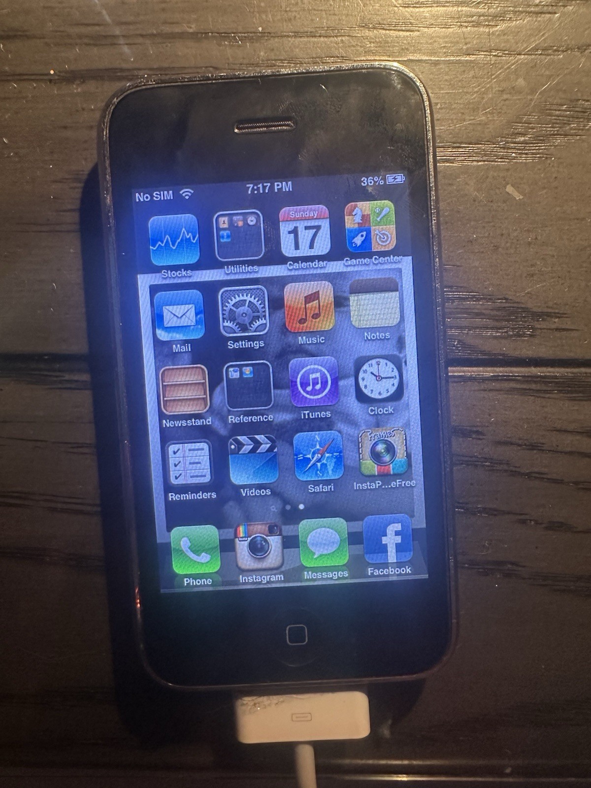 Apple iPhone 3GS 8GB Black AT&T GSM Wi‑Fi GPS Bluetooth iOS MC640LL/A