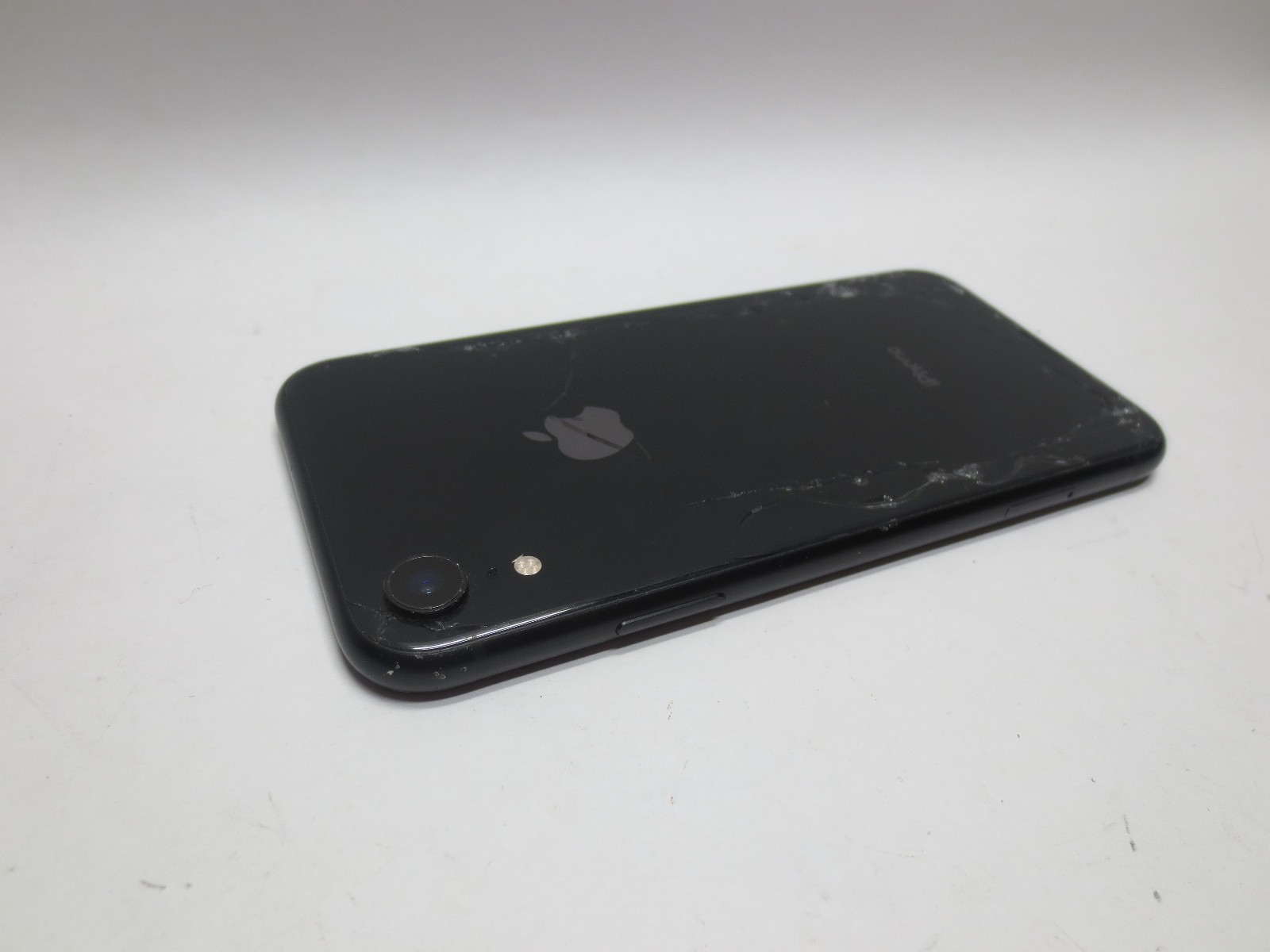 Apple iPhone XR 64GB Space Gray A1984 Unlocked Any Carrier – #95 **READ**