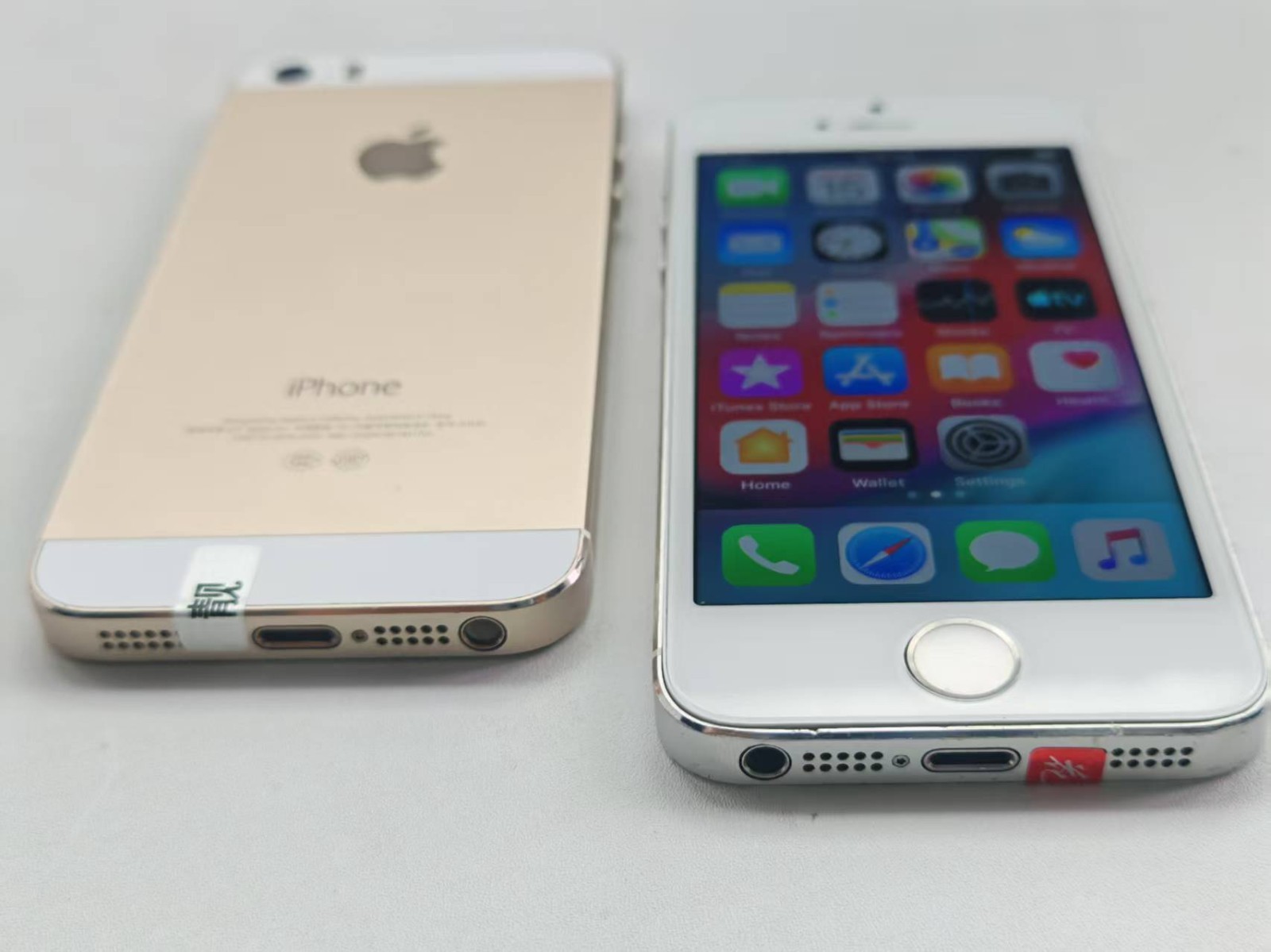 Apple IPhone 5s – 16/32/64GB – ALL COLORS Unlocked GOOD