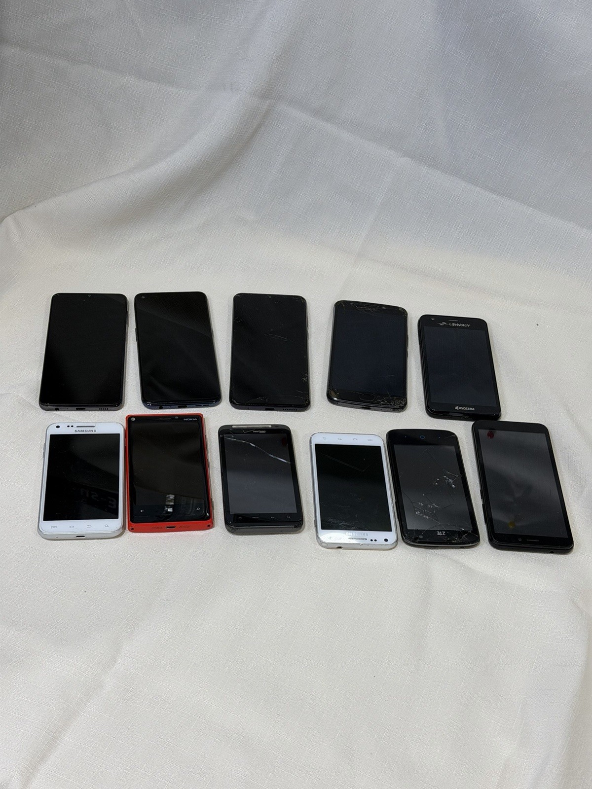 Lot of 11 Mixed Smartphones For Repair Or Parts Untested