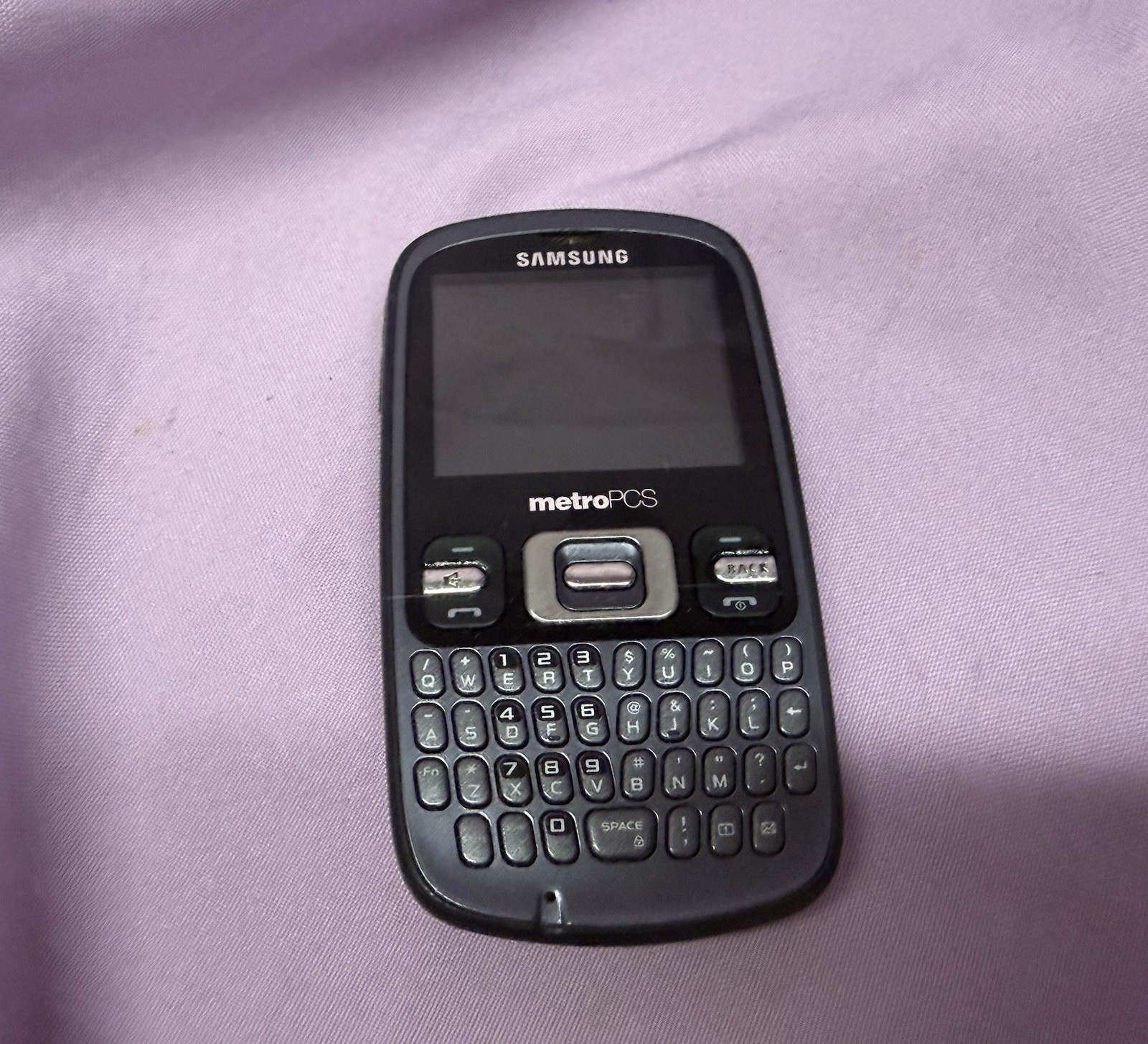 Samsung SCH-R350 MetroPCS CDMA Cellular Phone Red.