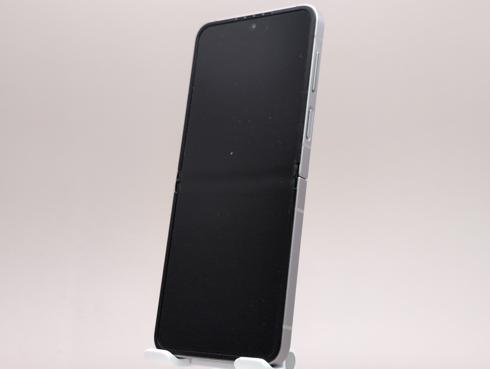 Samsung Galaxy Z Flip6 SM-F741U 512GB Silver Shadow Verizon Only W088175