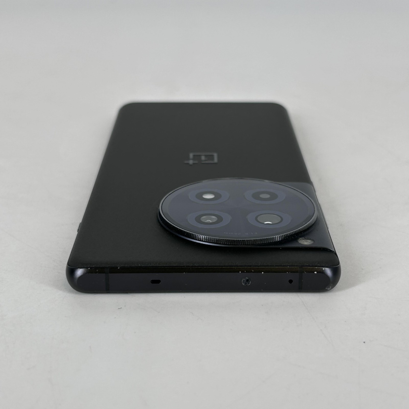 OnePlus 12R Iron Gray 256GB Unlocked – Good w/ LCD Bleed/LCD Burn-In
