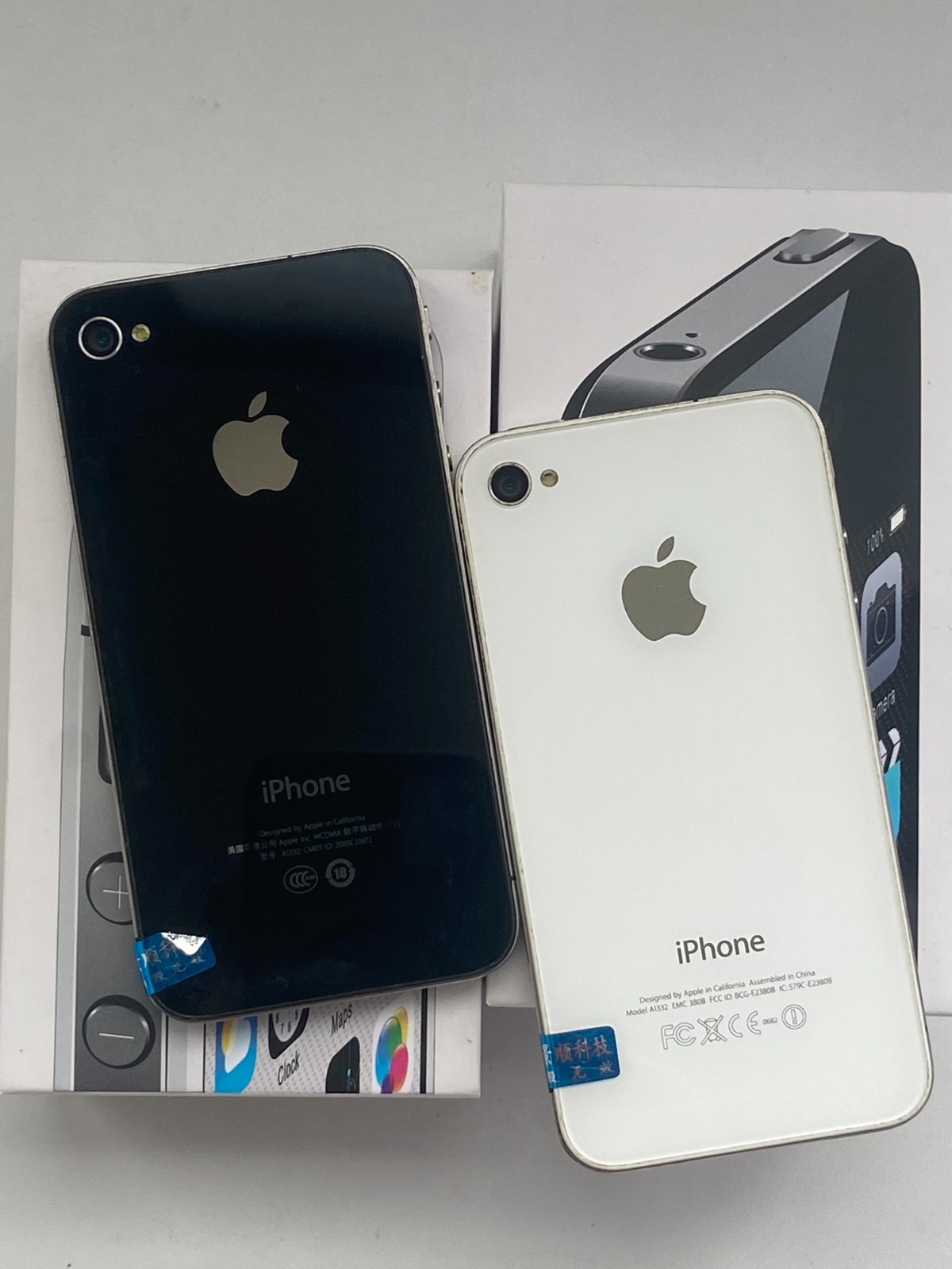 Apple iPhone 4 Unlocked iOS7 White Black 8GB 16GB 32GB Tested and Function well