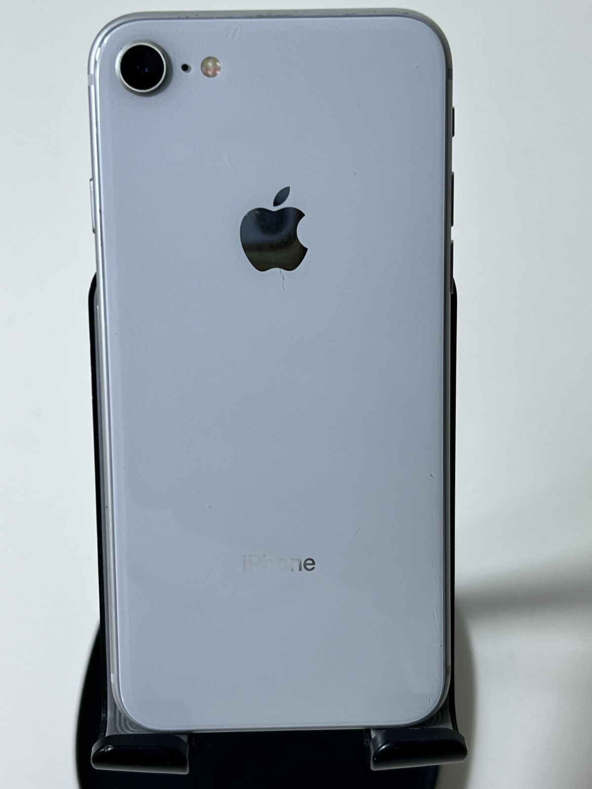 Apple iPhone 8 – 64GB – Silver (Verizon) A1863 (CDMA + GSM) AS-IS For Parts READ