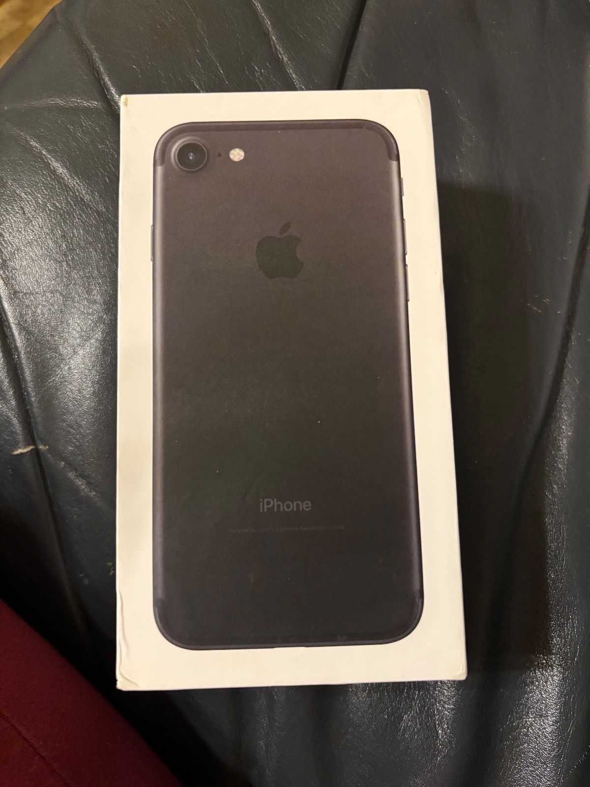 Apple iPhone 7 Tracfone 32GB Black IOS 15.8.5 Model MN8G2LL/A