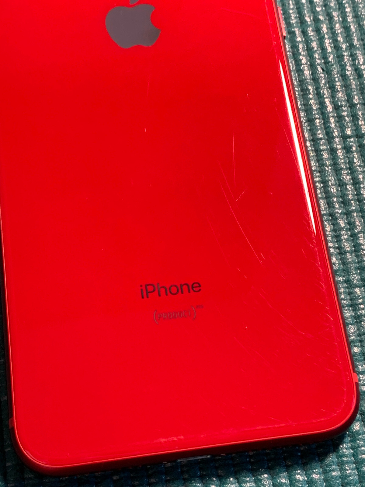 Apple iPhone 8 Plus – 64GB – Red unlocked A1897 (GSM)
