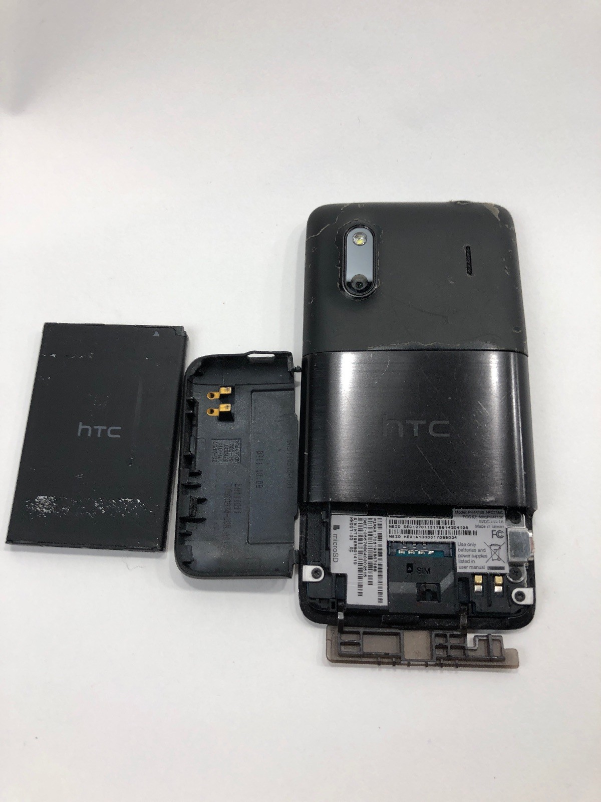 HTC EVO Design 4G – 4GB – Black (Sprint) Smartphone – (Please Read)