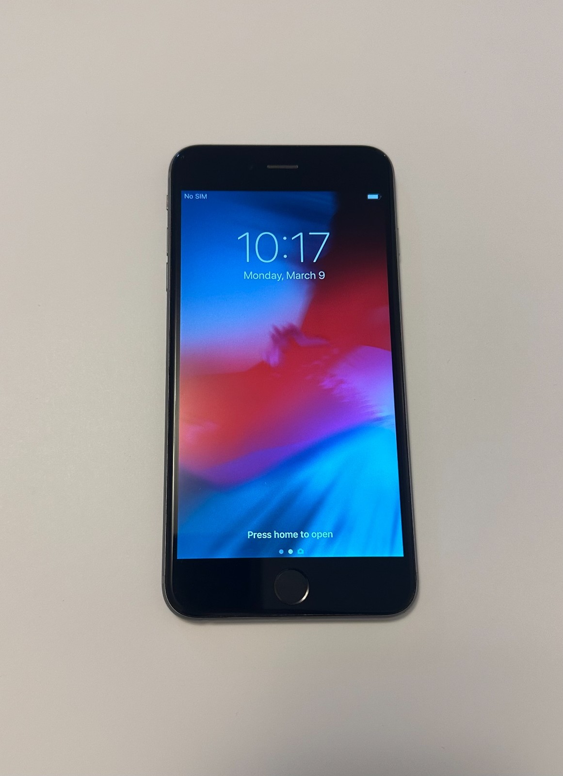 Apple iPhone 6 Plus – 16GB 64GB 128GB – Unlocked – Great Condition!
