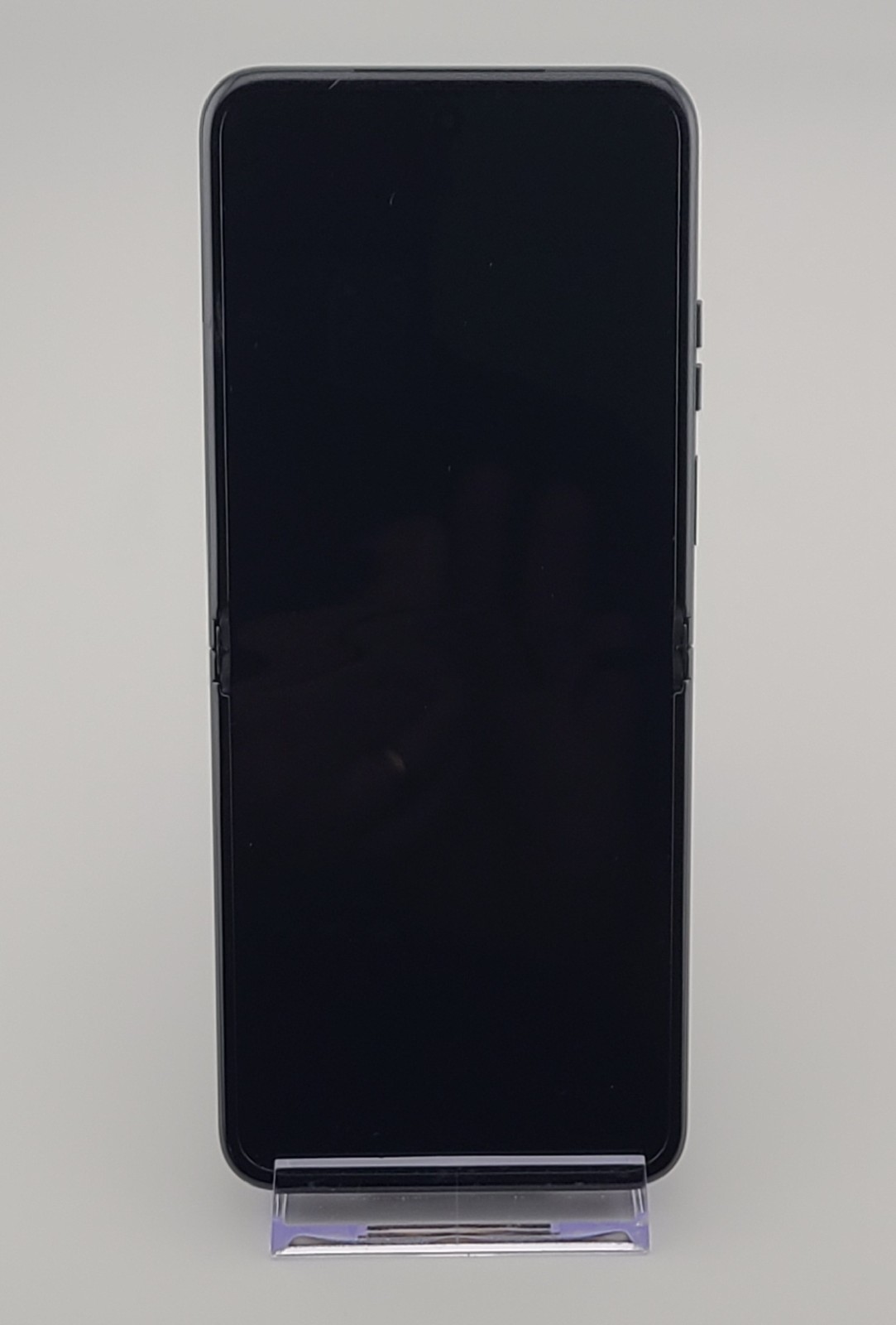 Motorola RAZR 2023 – US CELLULAR – 128GB – XT2323-2 Sage Green – VERY GOOD Cond.
