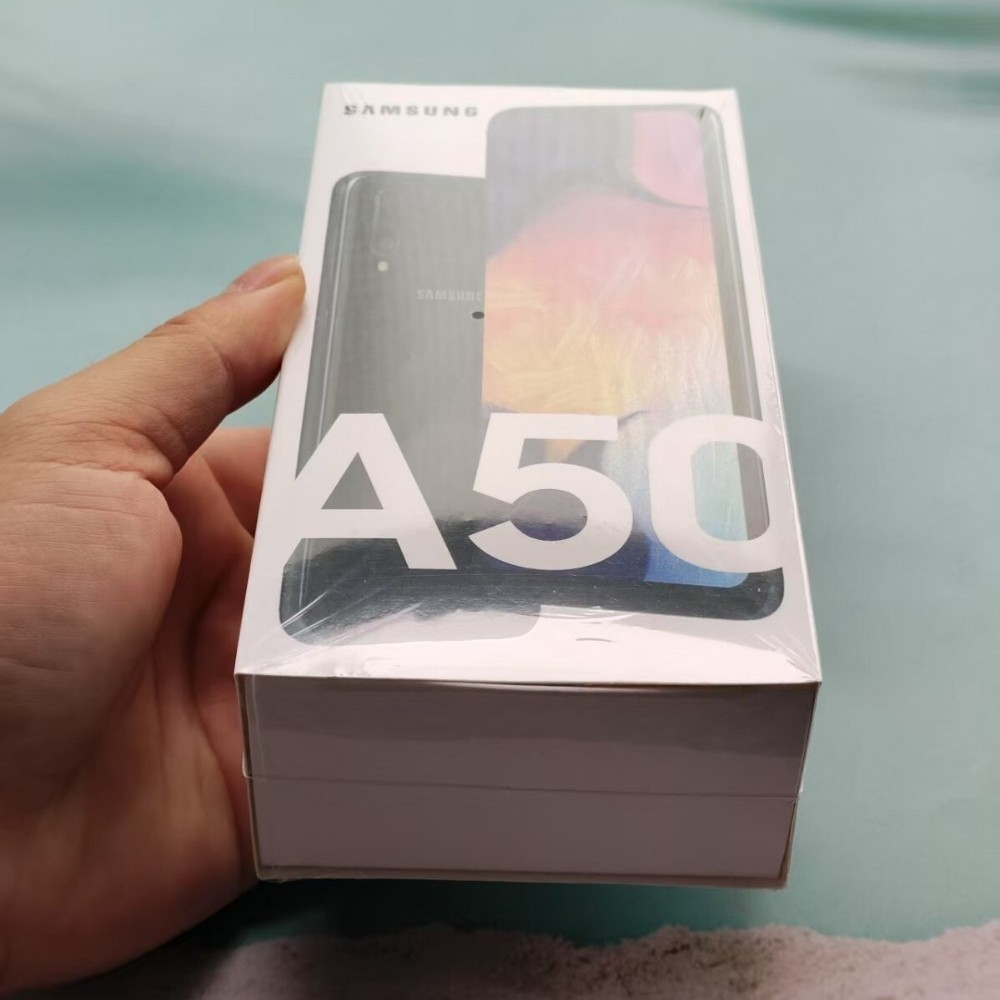Samsung Galaxy A50 SM-A505F 6GB+128GB Factory Unlocked Android Phone New Sealed