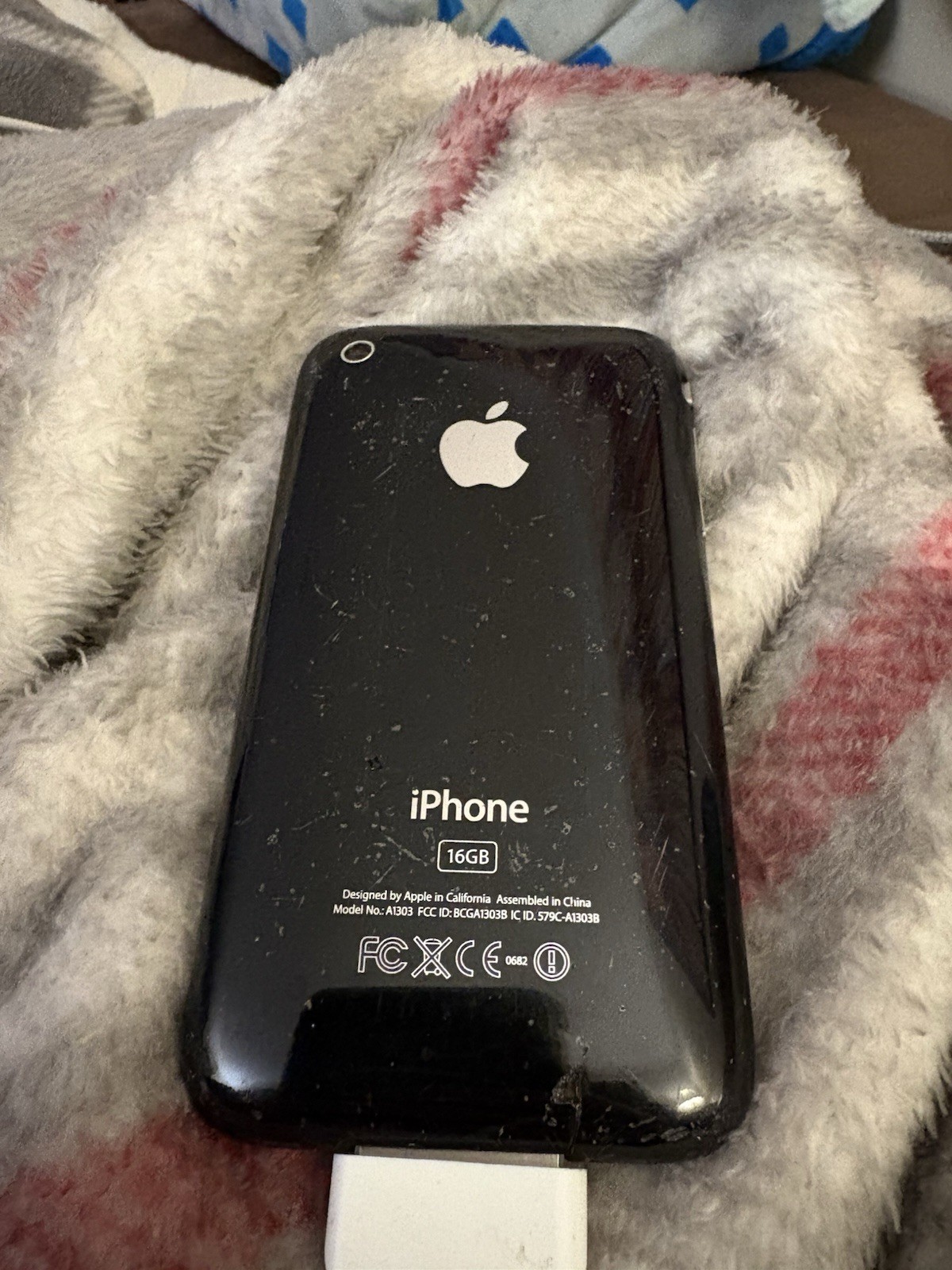 iPhone 3GS 16 gig