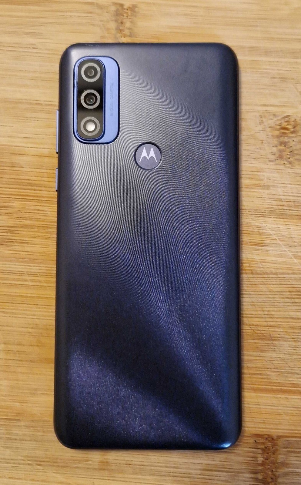 Motorola G Pure XT2163-4 4G LTE 32GB Deep Indigo (Unlocked) Smartphone