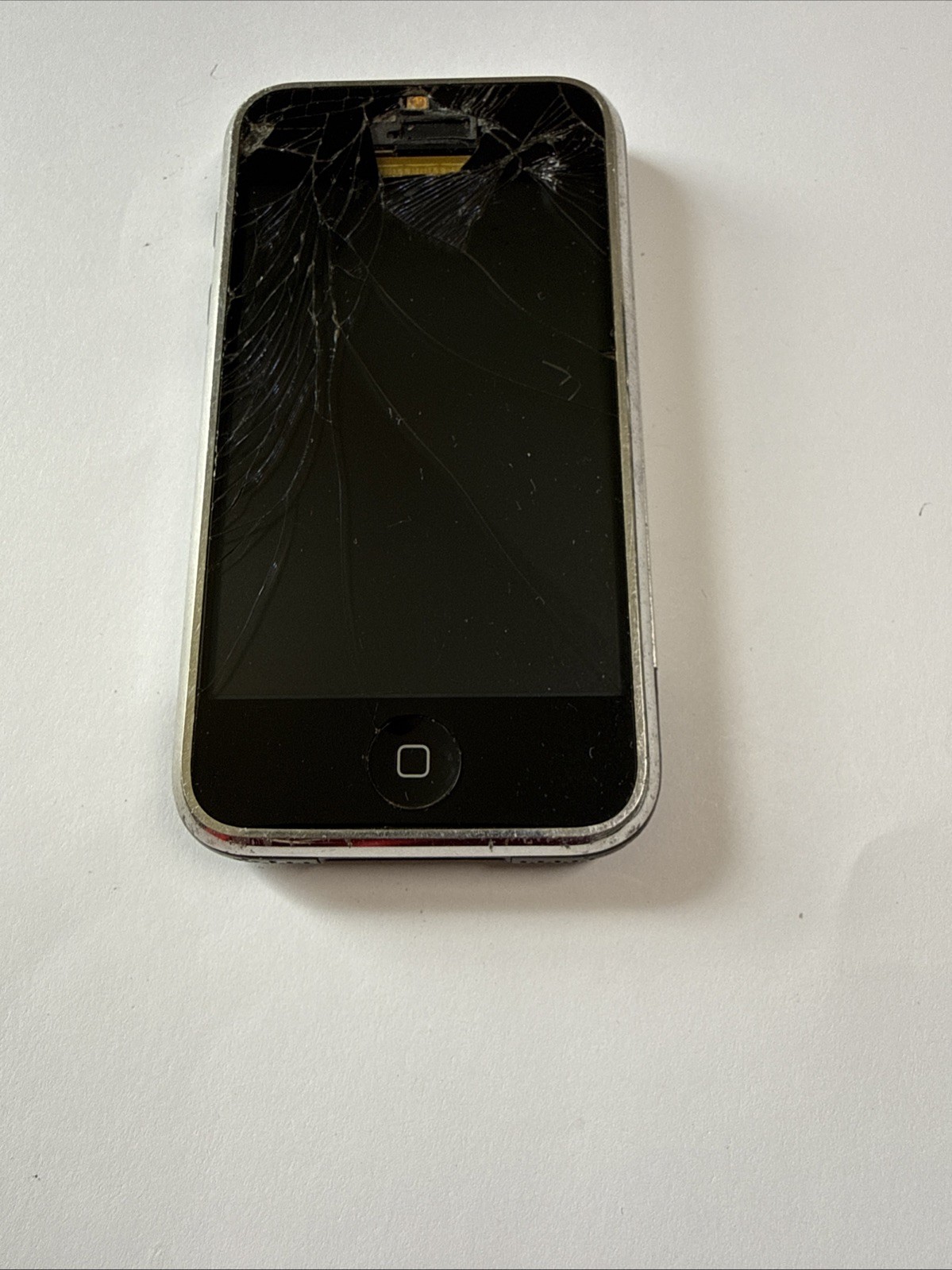 Apple iPhone 1st Generation – 8GB – Black – A1203 (GSM)