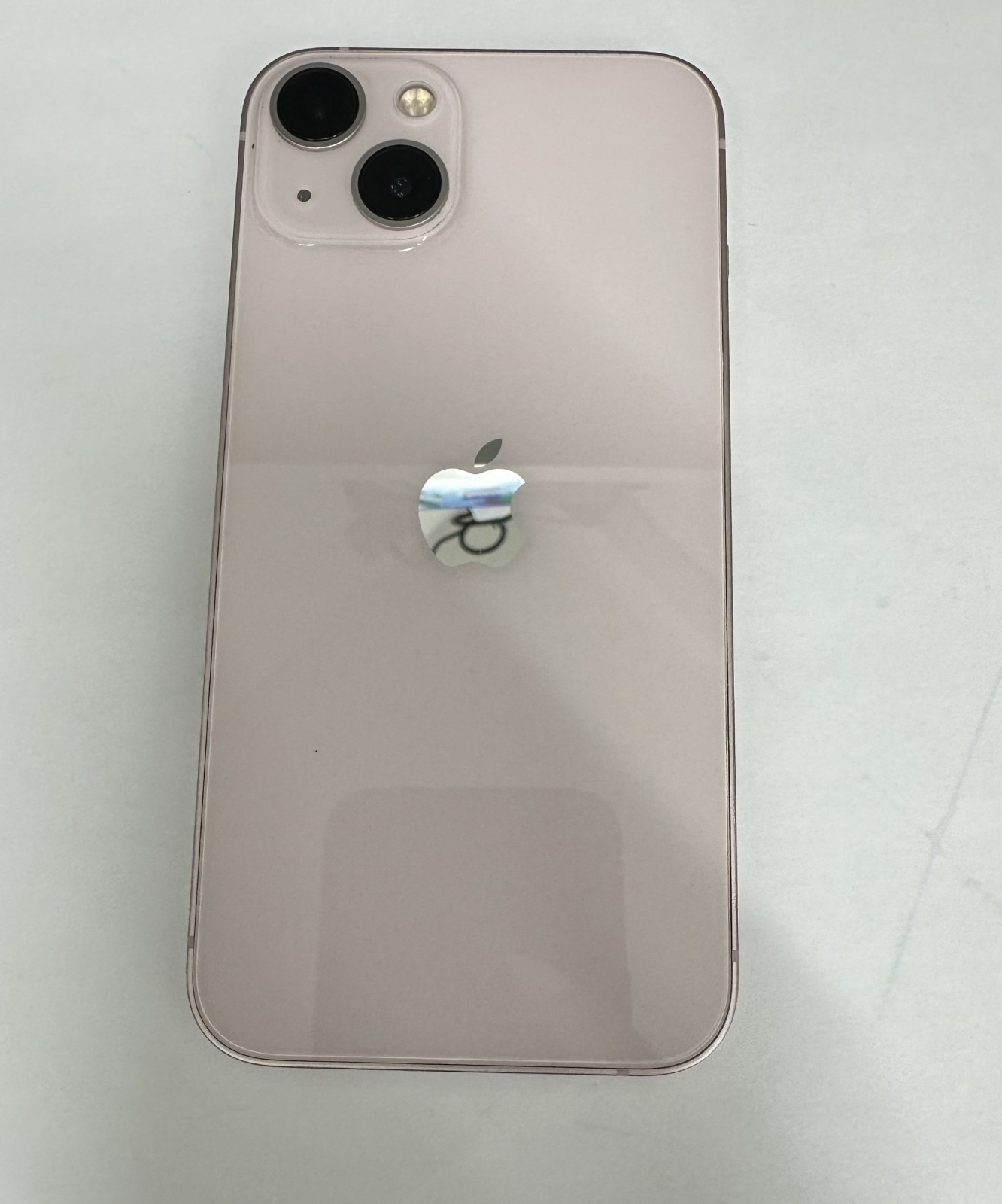 Apple iPhone 13 – 128 GB – Pink (Unlocked) READ DESCRIPTION
