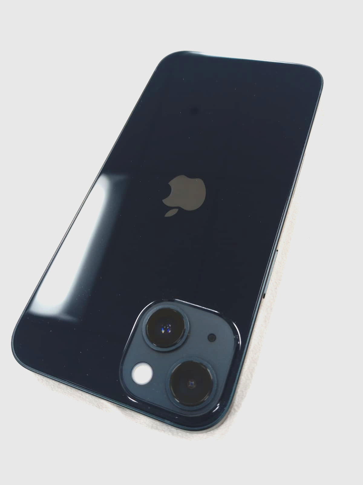 Apple iPhone 13 128GB Midnight Factory Unlocked Open Box 1-Year Warranty
