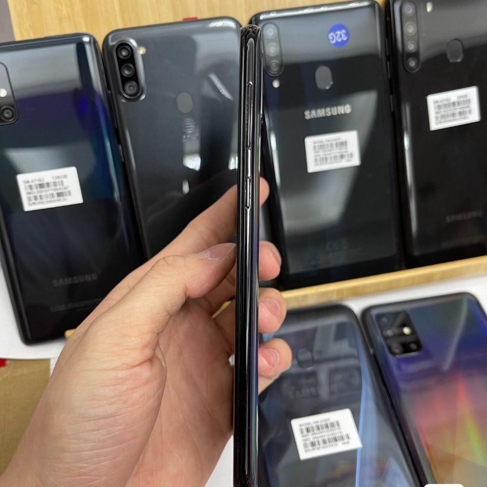 Samsung Galaxy A50 SM-A505F 6GB+128GB Factory Unlocked Android Phone New Sealed
