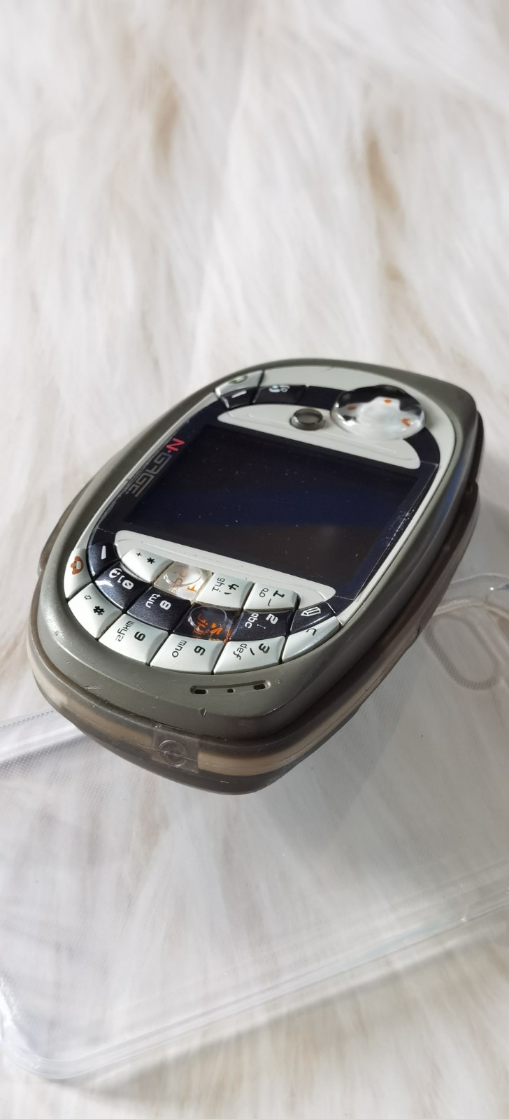 Nokia N-gage QD Game Multilingual Phone GSM 900/1800 Bluetooth 2.1″ Play