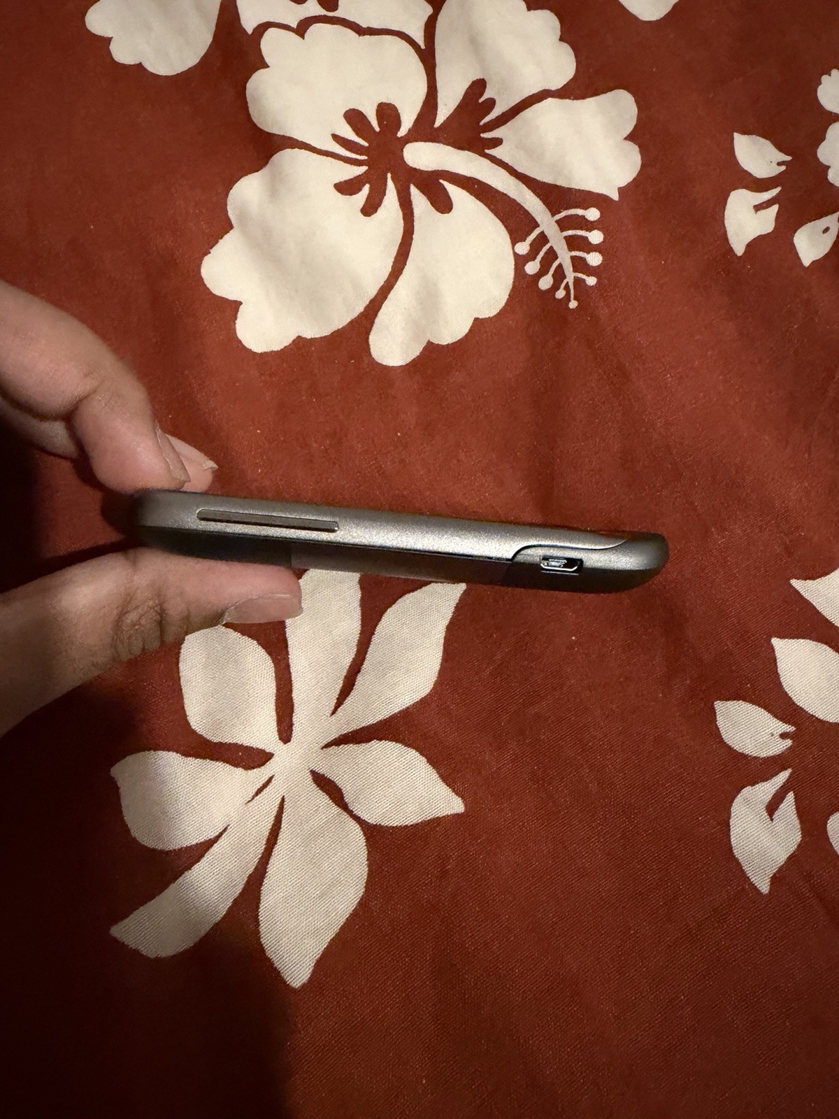 HTC Wildfire A3333 – 512 MB – Brown (Read Description)