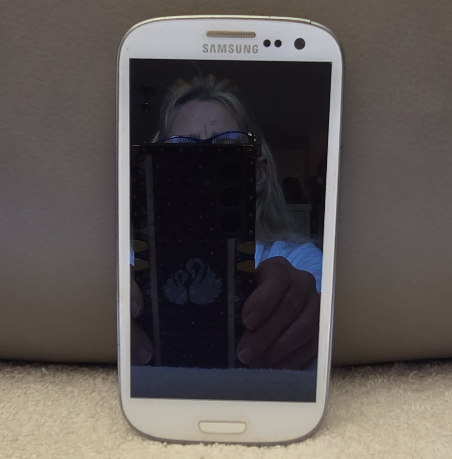 Samsung Galaxy S III 16GB White T-Mobile 4.8in 8MP Dual Core 4G LTE