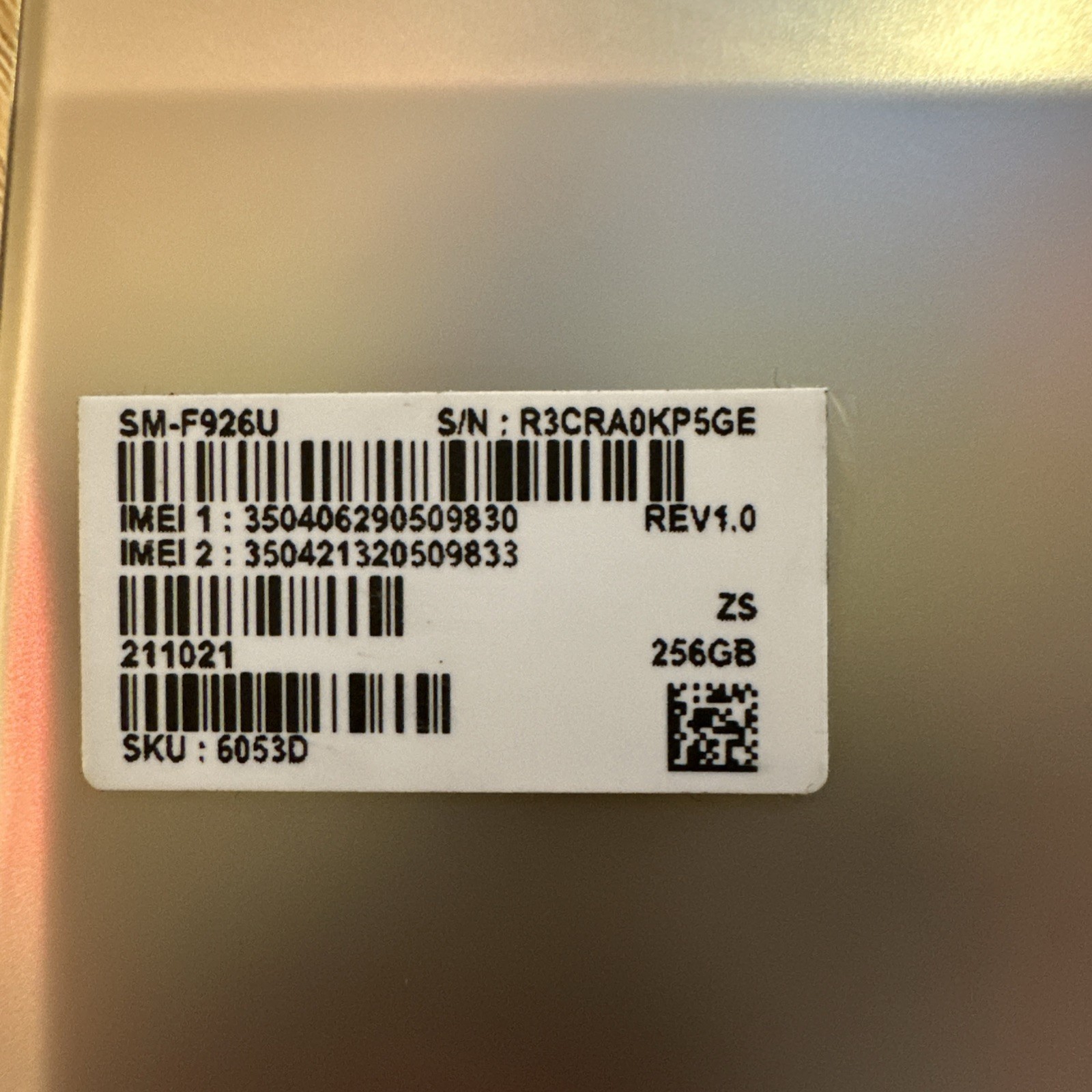 Samsung Galaxy Z Fold3 5G – Read Description – For parts. (E4)